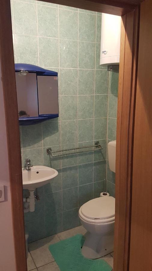 Apartmani Ab Pirovac Εξωτερικό φωτογραφία